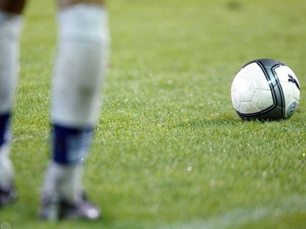 Αναγέννηση Πετρ.-ΑΕ Ηρακλείου 2-3