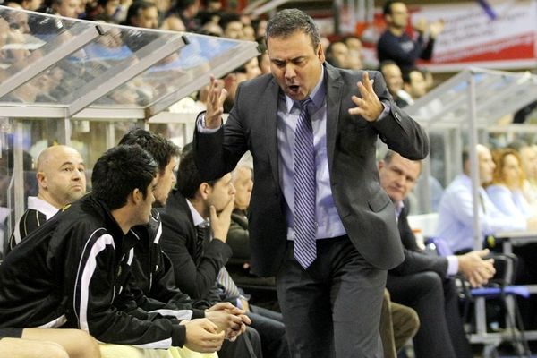 Φλεβαράκης: «Θα επιστρέψουμε στις καλές εμφανίσεις»