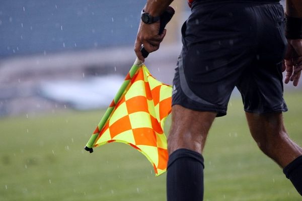 Υπόδειξη για γκολ οφσάιντ από... πείσμα