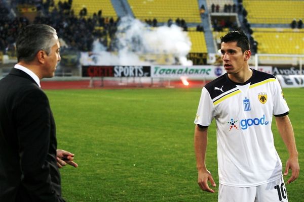 Εκτός ο Αργυρίου