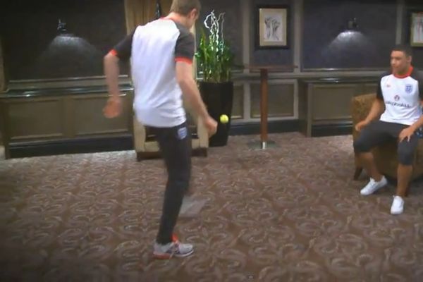 Χέντερσον και Τσάμπερλεϊν «μονομαχούν»! (video)