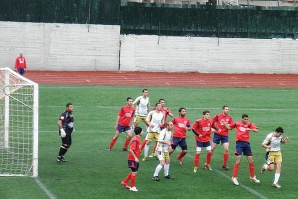 Χορεύει ο Αχιλλέας Κορυδαλλού