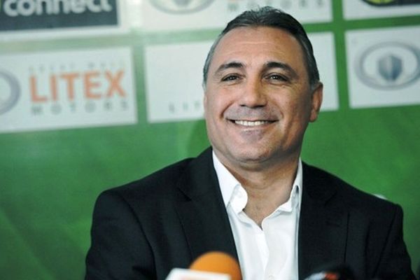 Αρνείται ο Στόιτσκοφ