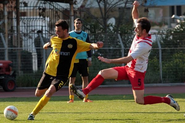 Ακπαρίδης: «Ο διαιτητής με απείλησε»