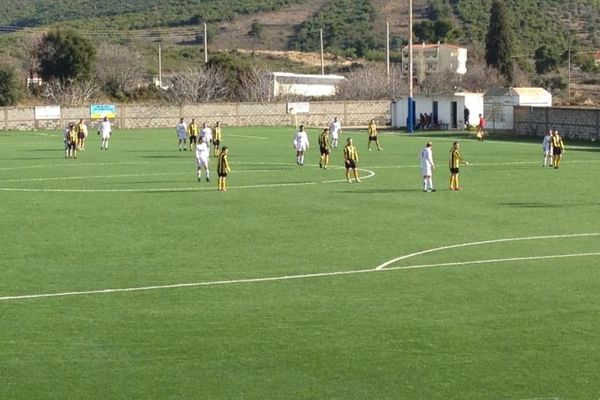 Μείον τρεις με Κηπούπολη η Ειρήνη Πετρούπολης