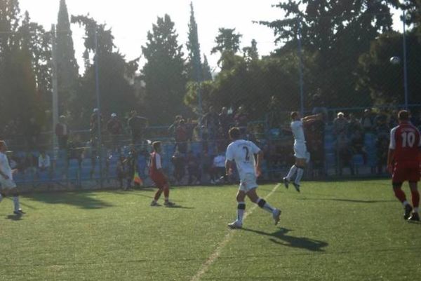 Εκλογές στην Χαραυγή