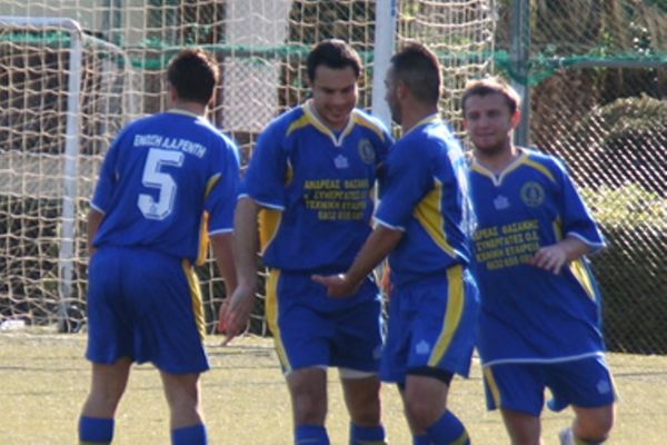 Συνάντηση με Σκίτσα στην Αίγινα