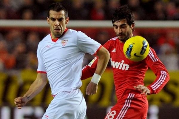Αλμπιόλ: «Θέλω να μείνω στη Ρεάλ»