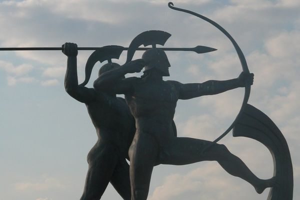Κραυγή… αγωνίας από Σαλαμινομάχους και Αμπελακιακό