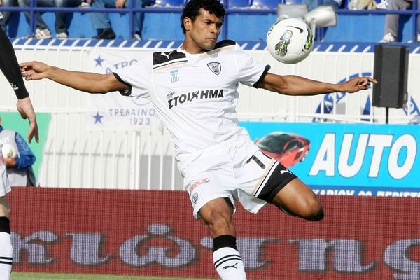 Έτο: «Επιστρέφω... περπατώντας στην Ντινάμο»