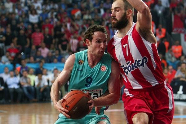 Χουέρτας: «Δεν θα ξαναγίνει αυτό που έγινε με τον Ολυμπιακό»