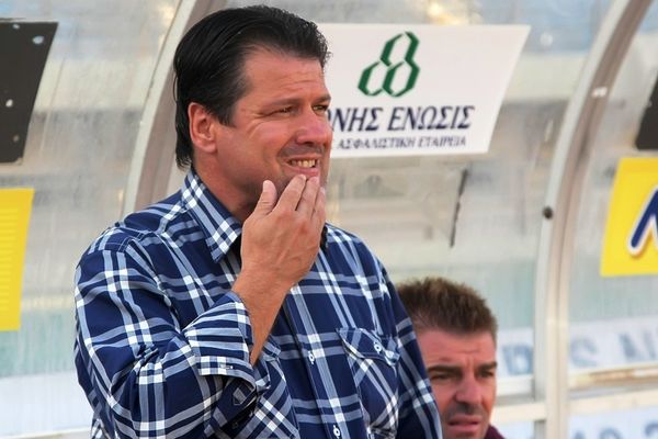 Ολυμπιακός Βόλου: Σούλης και επίσημα