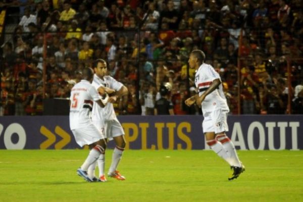 Brasileiro: Τρία γκολ ο Λούκας Μούρα για Σάο Πάολο (videos)