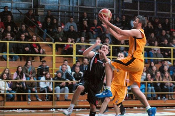 Ίκαροι Σερρών: Ρήξη συνδέσμων για Πεχλιβάνη
