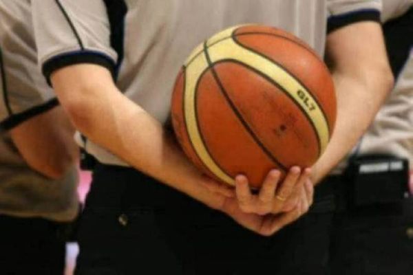 Βόρειος Όμιλος: Οι διαιτητές