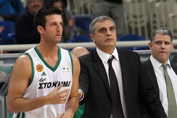 Μόνο… Μπάμπεργκ βλέπουν Πεδουλάκης, Καπόνο