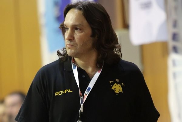 Αρβανίτης: «Καθαρό μυαλό στα κρίσιμα σημεία η ΑΕΚ»