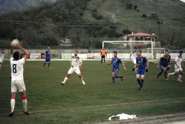Μετέωρα-Τρίκαλα 0-0