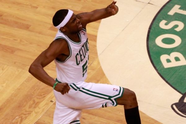 Μέμφις Γκρίζλις: Προσθήκη γκαρντ για playoffs