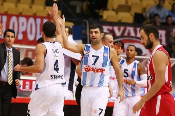 Φενέρμπαχτσε Ούλκερ: Κράτησε Ονάν ο Ομπράντοβιτς