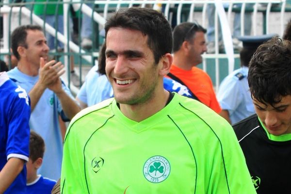 Κορωπί: «Βόμβα» με Ιντζόγλου