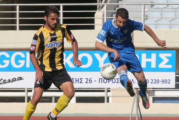 Νέστος Χρυσούπολης: Δικοί του Κατράνας, Χαριτίδης