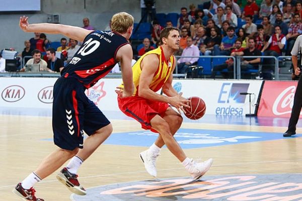Μπαρτσελόνα: Η μεγάλη εμφάνιση του Νάχμπαρ (video)
