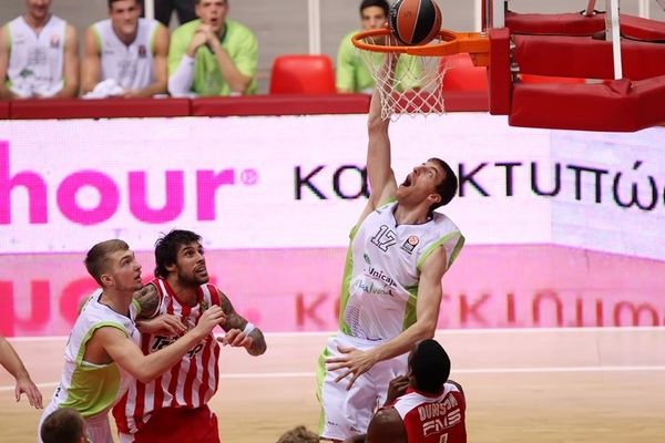 Ουνικάχα Μάλαγα: Θα το... θυμηθεί με Ολυμπιακό ο Βάσκεθ; (photos+video)