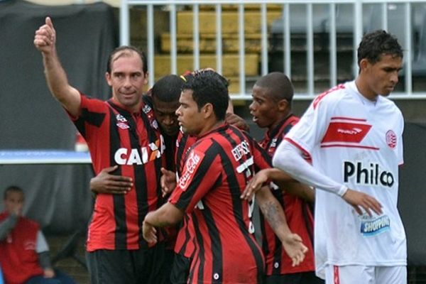 Brasileiro: Έκανε πλάκα η Ατλέτικο (videos)