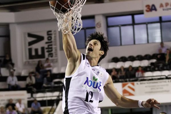Απόλλωνας Πατρών: Αμφίβολος ξανά ο Πέτροβιτς