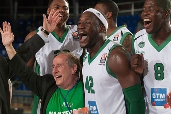 Νάντερ: Έγραψε ιστορία κι ας αποκλείστηκε (videos+photos)