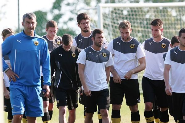 ΑΕΚ: Πέντε προβλήματα για Δέλλα