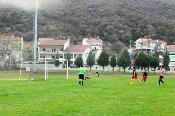 Καστοριά - Κεραυνός Θεσπρωτικού 4-2