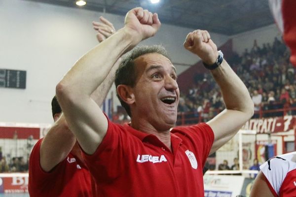 Ολυμπιακός: Νικολάκης και του χρόνου