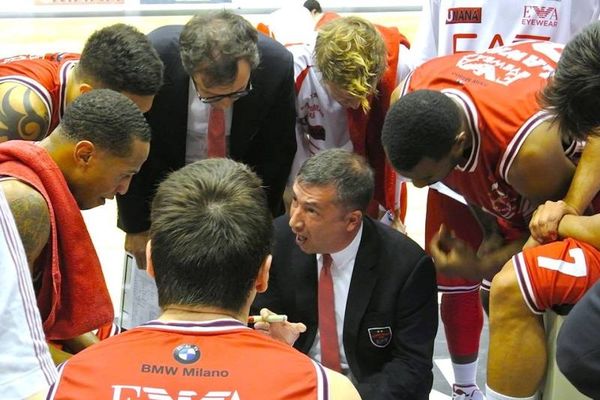 Ιταλία: Προβάδισμα η Αρμάνι Μιλάνο