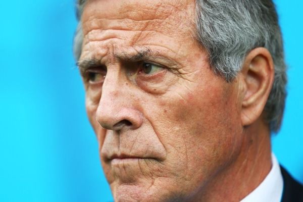 Ουρουγουάη – Αγγλία: Χαμηλοί τόνοι από Ταμπάρες