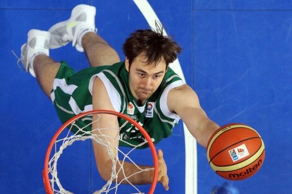 Ζντοβτς: «Θα δούμε με Λόρμπεκ»