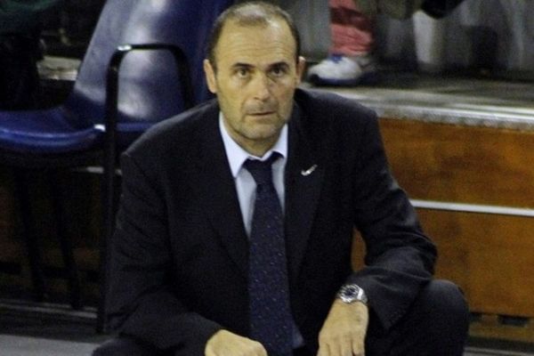 Καλαφατάκης: «Δύσκολο εγχείρημα ο Πανιώνιος»