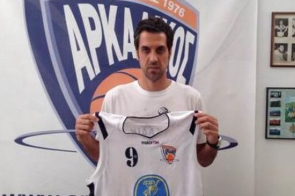Αρκαδικός: Ανακοίνωσε Χατζή