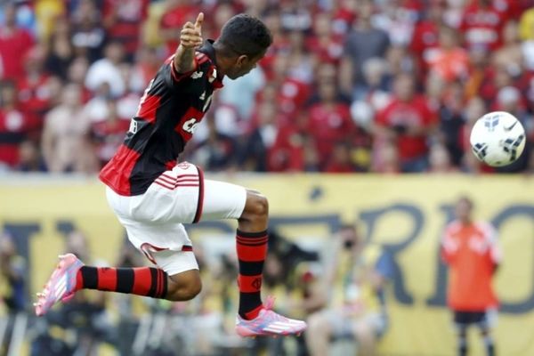 Brasileiro: «Ξυπνητήρι» για Κρουζέιρο (videos)
