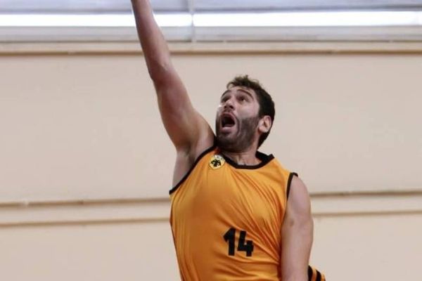 Τσιάκος: «Μεγάλη πρόκληση ο Παναθηναϊκός»