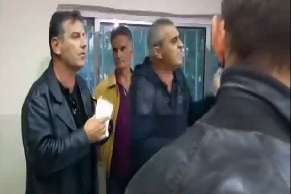 Έντονο επεισόδιο Κουρμπανά με δημοσιογράφο! (video)