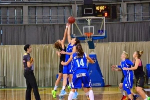 Βόρειος Όμιλος: Δυάδα κορυφής