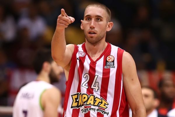 Ολυμπιακός: Γκολφέρ ο Λοτζέσκι (video)