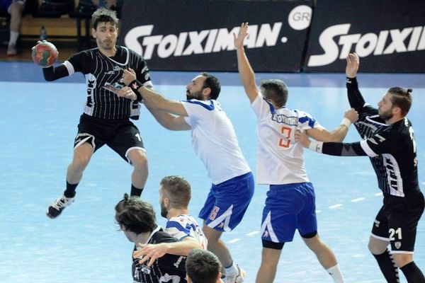 ΠΑΟΚ – Αναγέννηση Βύρωνα 30-22