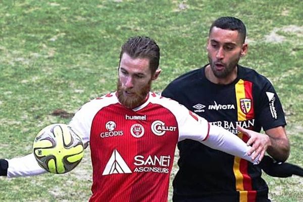 Γαλλία: Τεσσάρα παραμονής για Καέν (videos)