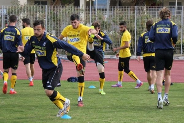 Εργοτέλης: Δυο «πονοκέφαλοι» για Ταουσιάνη