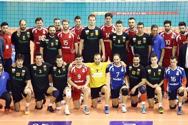 Onsports TV: Πόζαραν μαζί, Ολυμπιακός και Άρης (videos)