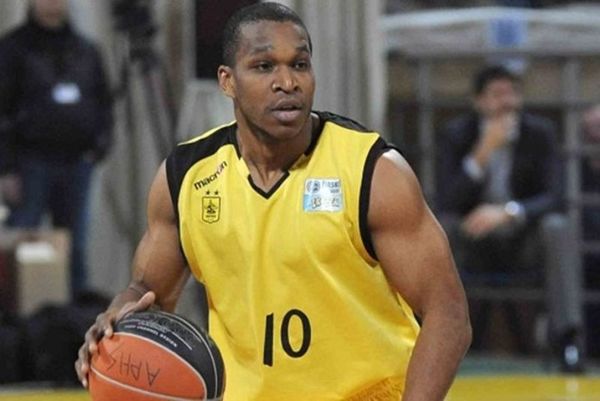 Άρης: Δεν παίζει με ΠΑΟΚ ο Τόμας