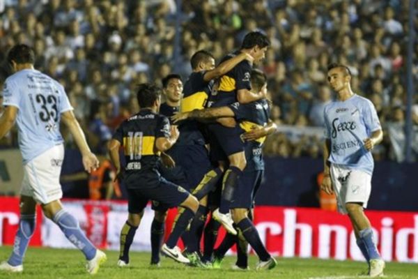 Αργεντινή: Επιβίωσε η Μπόκα Τζούνιορς (videos)